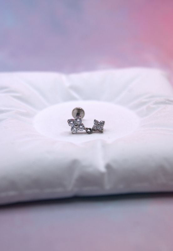 Fleur Titan Labret Sølv